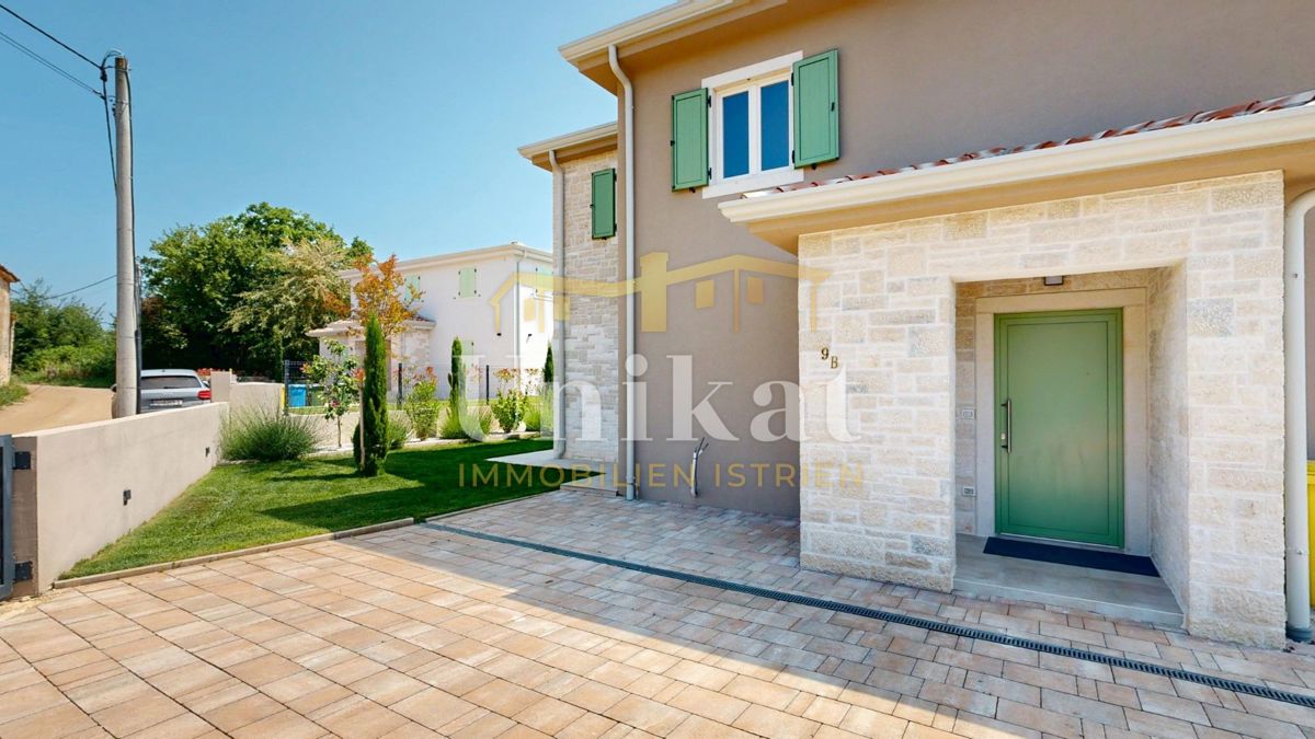 Casa vicino a Vižinada - giardino, piscina, 4 camere da letto